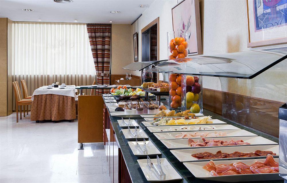 Nh Ciudad De Santander Hotel Nhà hàng bức ảnh