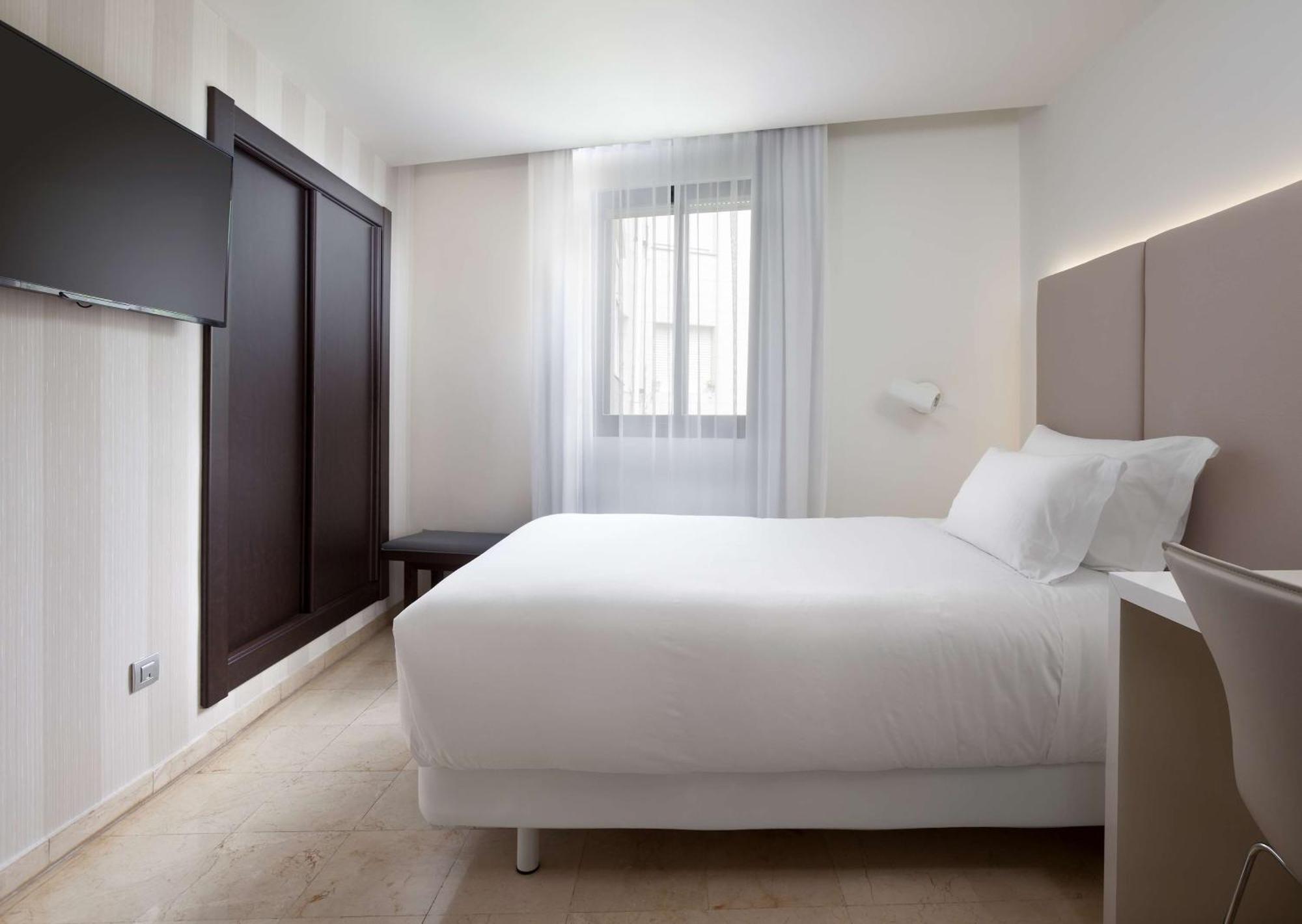 Nh Ciudad De Santander Hotel Ngoại thất bức ảnh